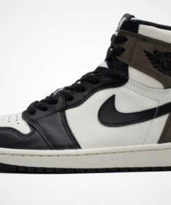 Air Jordan 1 Retro High OG "Dark Mocha" Sneaker