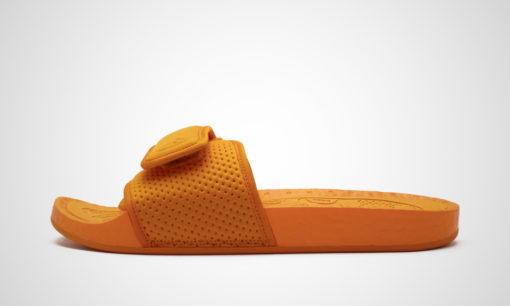 x Pharrell Williams Boost Slide (orange)