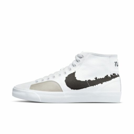 Nike SB Blazer Court Mid Premium Skateboardschuh - Weiß