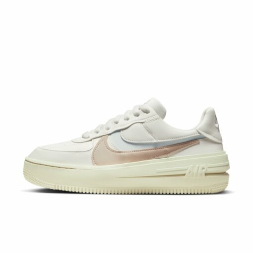 Nike Air Force 1 PLT.AF.ORM Damenschuh - Weiß