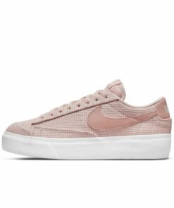 Nike Blazer Low Platform Damenschuh - Pink