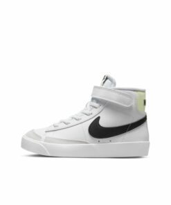 Nike Blazer Mid '77 Schuh für jüngere Kinder - Weiß