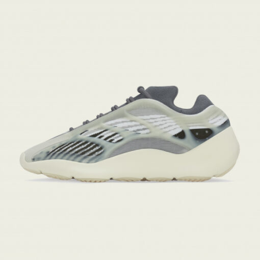 Yeezy 700 V3 "Fade Salt"