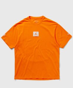 Jordan AIR JORDAN IFC TEE SHELF LIFE men Shortsleeves Orange in Größe:XS