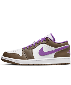 Jordan Air 1 Low Herren, Palomino/White/Wild Berry