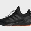 adidas Ultraboost 22 COLD.RDY 2.0 Laufschuh, Core Black / Carbon / Impact Orange