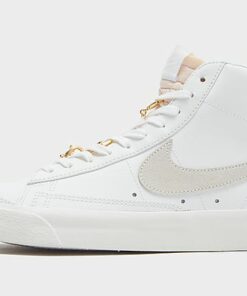 Nike Nike Blazer Mid '77 Damenschuh - Damen, White/Metallic Gold/Summit White